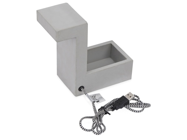 Настольная лампа из бетона Blok Lamp Настольная лампа из бетона Blok Lamp